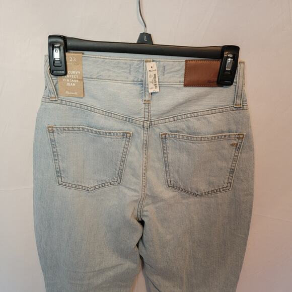 Madewell Light Wash High Rise Curvy Perfect Vintage Straight Leg Jeans Size 23 - Picture 9 of 11